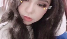 抖音清华美女吃瓜网红,揭秘校园生活趣味瞬间”